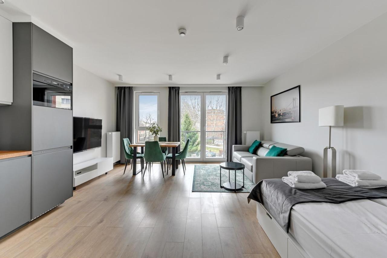 Aura 40 City Center By Downtown Apartments غدانسك المظهر الخارجي الصورة