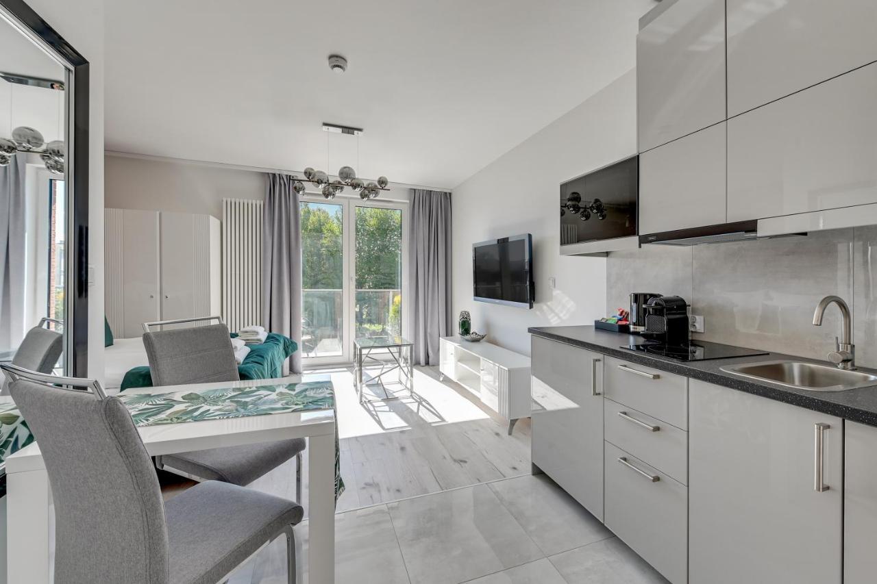 Aura 40 City Center By Downtown Apartments غدانسك المظهر الخارجي الصورة