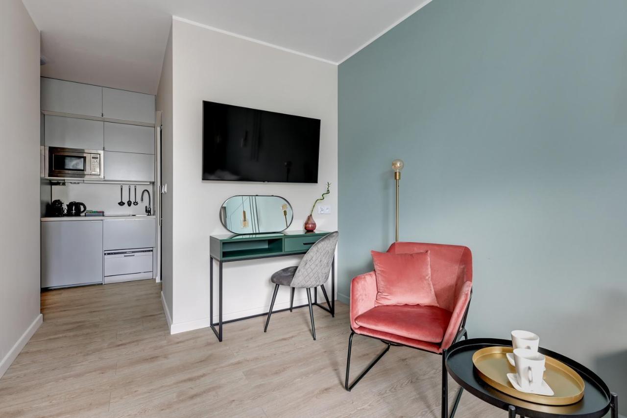 Aura 40 City Center By Downtown Apartments غدانسك المظهر الخارجي الصورة